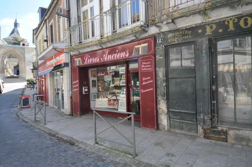 Ferienwohnung Le Passage La Charité-sur-Loire Exterior foto